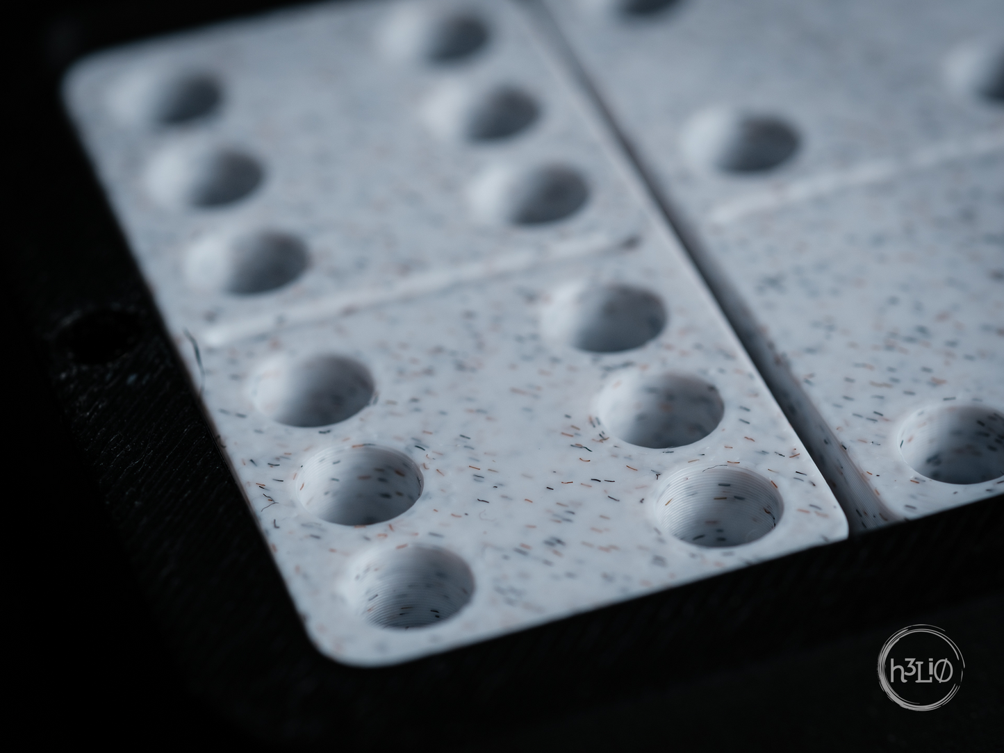 3D Printed Domino Set with Holder & Case – Premium Modern Design